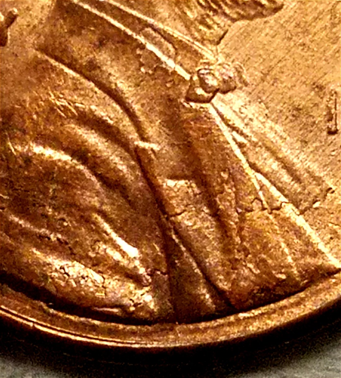 1992-P-Lincoln-Cent-Plating-Error-At-Face,-Beard,-Shirt-Collar-On-Obverse?